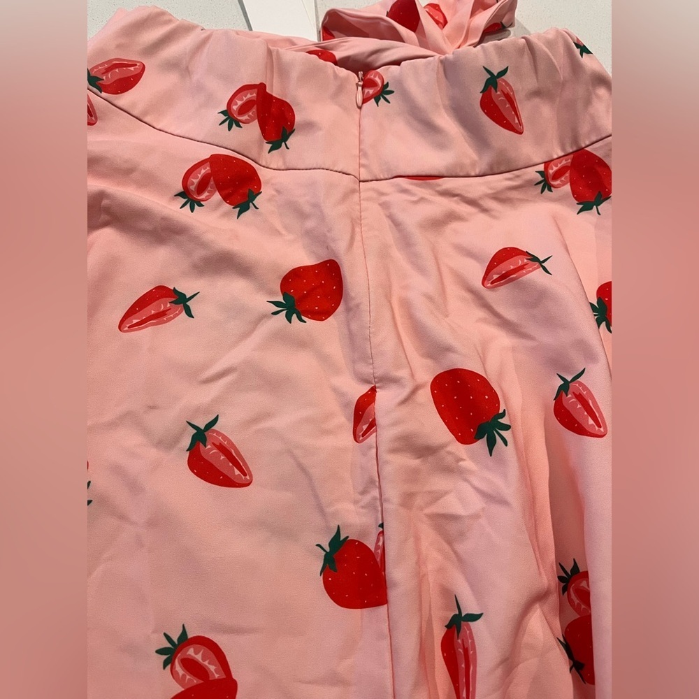 NEW Belle Poque Strawberry Print Tie Waist Skirt-Medium - Picture 7 of 10